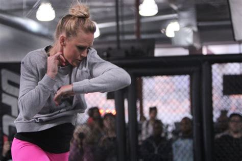 UFC 193 odds and picks – How underdog Holly Holm can beat .